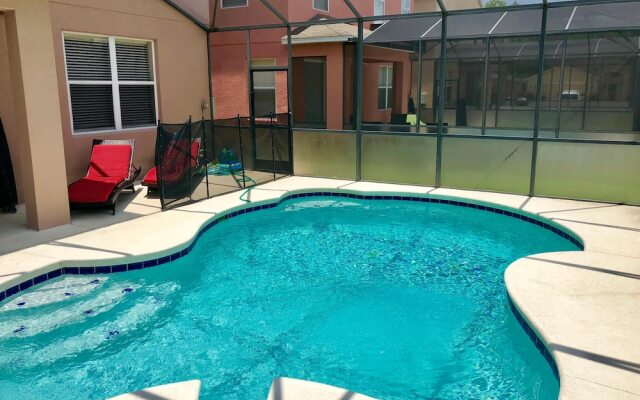 Four Bedroom Pool Home - 150 EP - Vusa