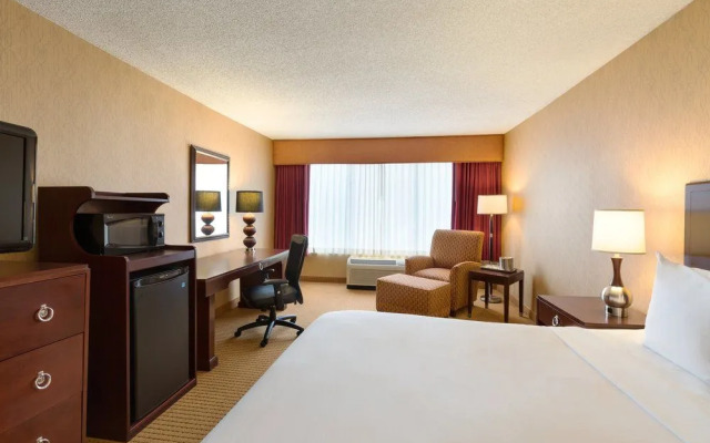 Radisson Rochester Riverside