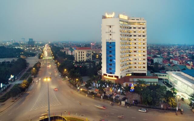 Muong Thanh Grand Phuong Dong Hotel