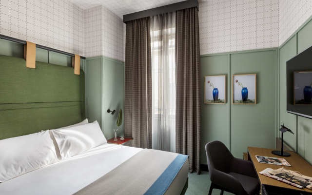 Room Mate Giulia Hotel