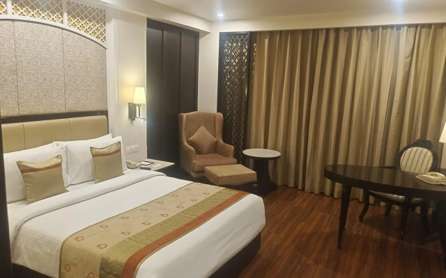 La Place Sarovar Portico, Lucknow