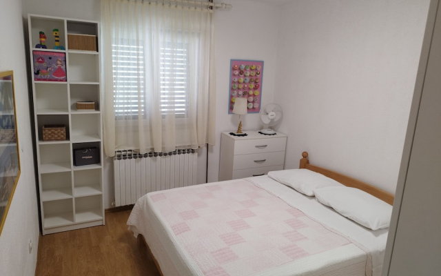 Apartments Ivo