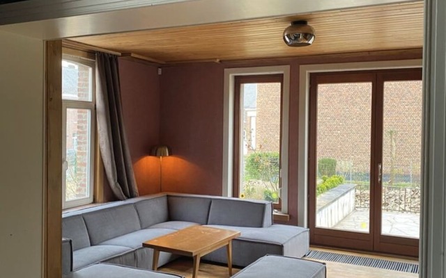 Luxury Holiday Home in Vloesberg With Sauna and hot tub