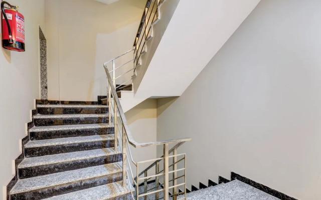 MadStays - Sector 29 - Gurugram