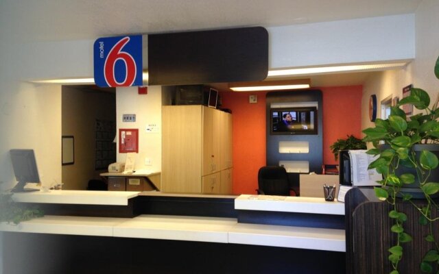 Motel 6 Stockton, CA - East