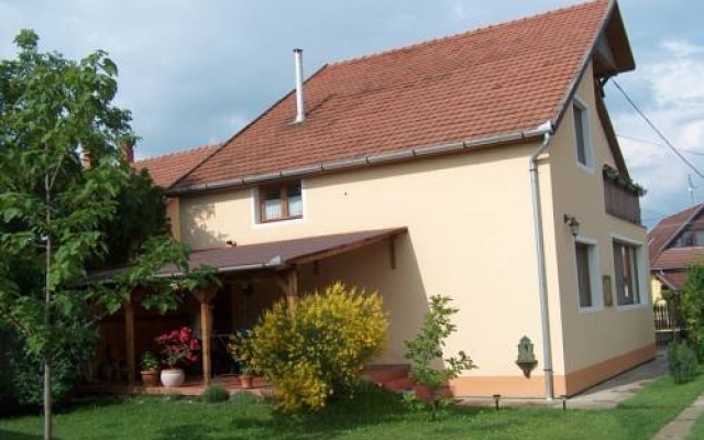Nóra Apartman