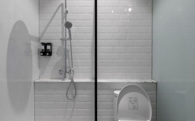 KINI Luxury Capsule - Hostel