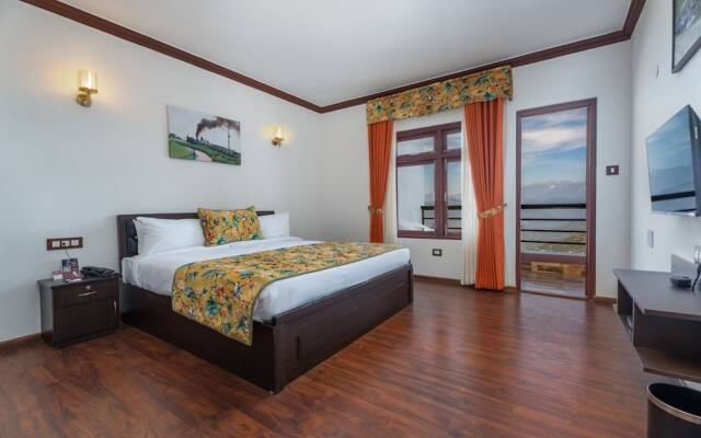 Summit Sherpa Mountain Inn