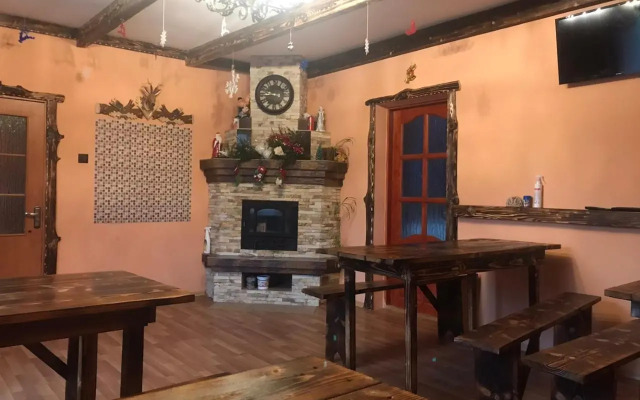 Cottage v Gorakh