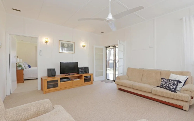 Avondale luxury Home Stay