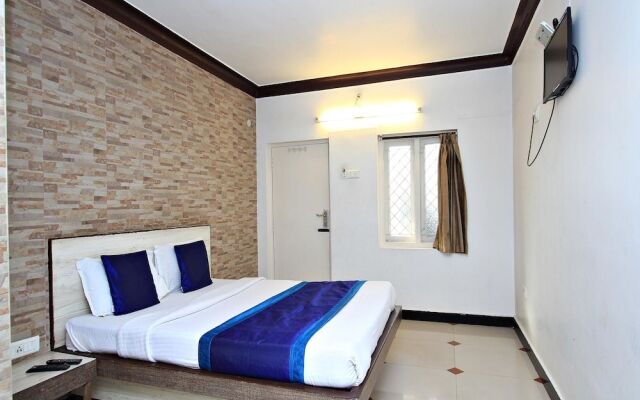OYO 8736 Hotel Pratham International