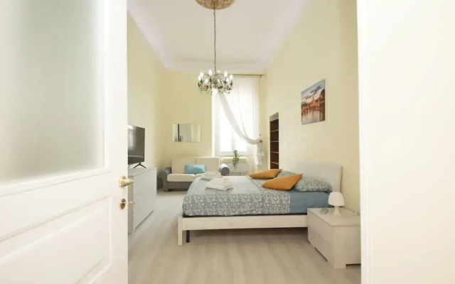 Rafael House by Ghor