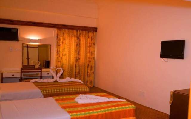 Отель Cleopatra Aswan