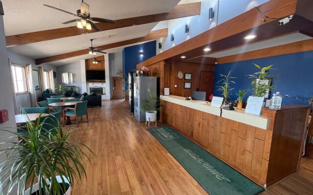 Belgium Inn & Suites