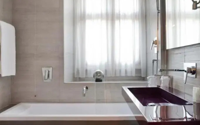 Navona Palace Luxury Inn