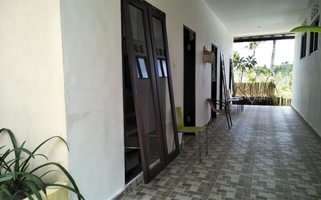 Tombong Limo Homestay