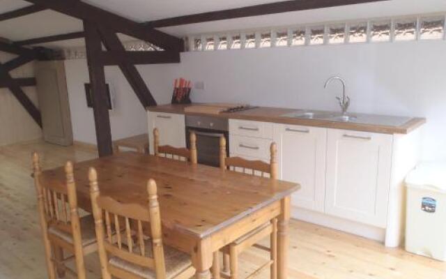 The Boat Shed Hostel