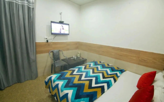Goroomgo Skyee Residency Chandigarh