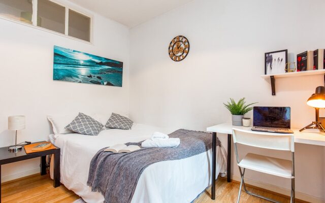 Anson House - Deluxe Guest Room 2