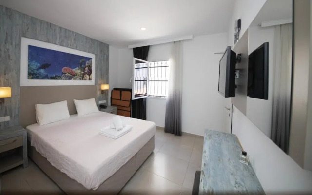 Seafront Flat With Breathtaking Sea View in Bodrum