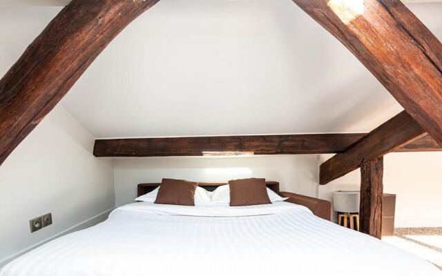 Veeve - The Secret Loft in Madeleine
