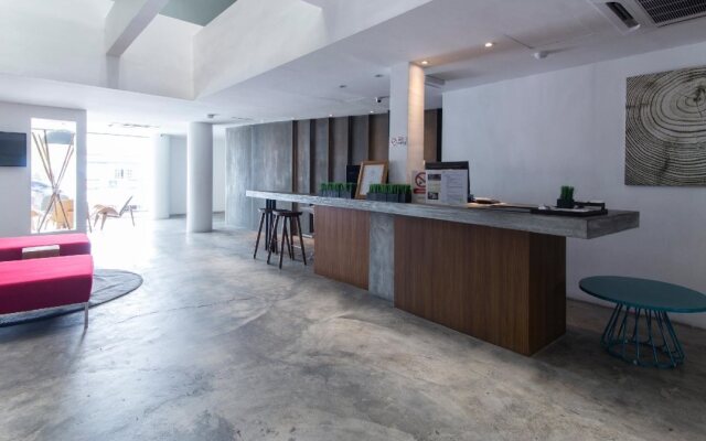 T+ Hotel Butterworth