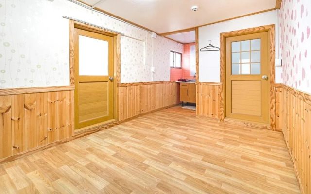 Gangneung Chengdong Aegyeon Pension