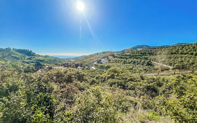 Stunning Private Villa With Sea Views, Pool, and Sun-drenched Terrace