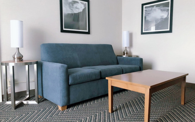 Radisson Hotel Niagara Falls-Grand Island