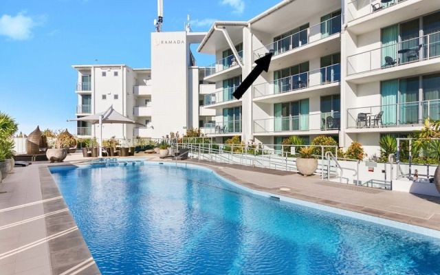 The Top Deck Retreat Ballina