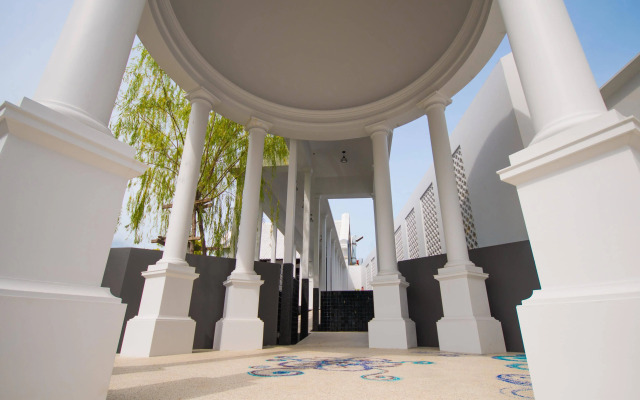 Little Nyonya Hotel