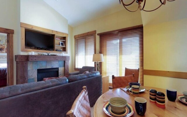 2 Bedroom Colorado Vacation Rental situated in River Run Village Steps from the Summit Express Gondola