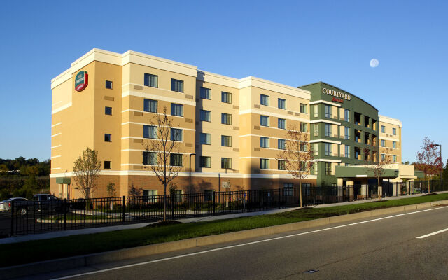 Courtyard Pittsburgh Airport Settlers Ridge