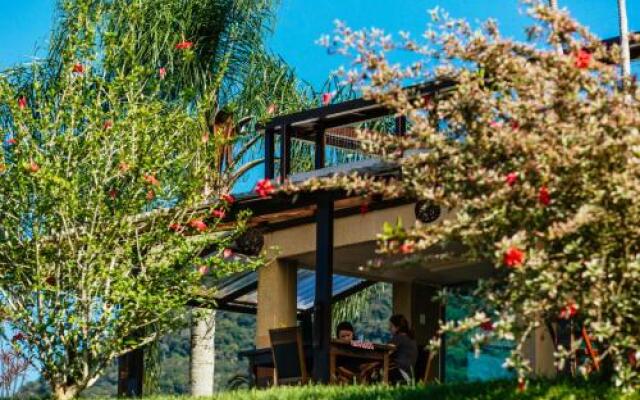 Hotel Caieiras