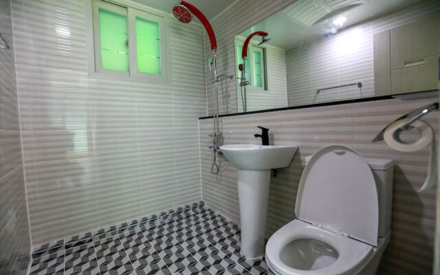 Pocheon stream pension