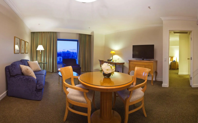 Stamford Plaza Sydney Airport Hotel & Conference Centre