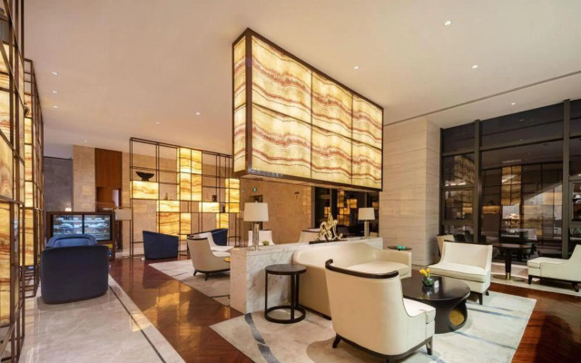 Wuhan Optics Valley Convention Hotel