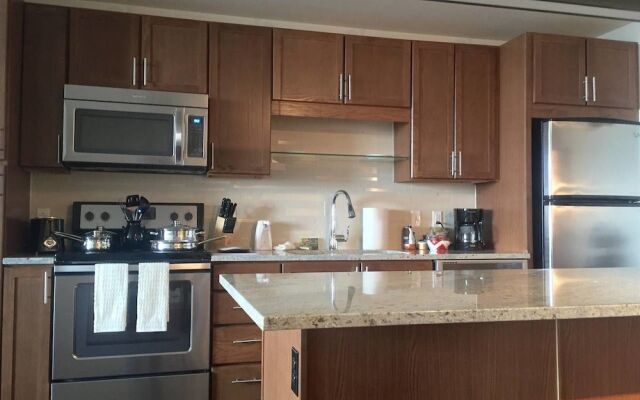 Apartments-Stay Smart Elm Street Downtown