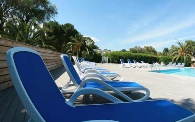 Residence Fiori Di Cala Rossa