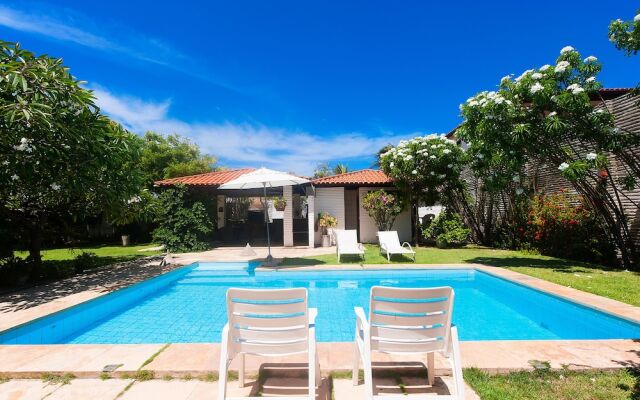 Casa bem localizada na Praia do Presidio em Aquiraz - CE