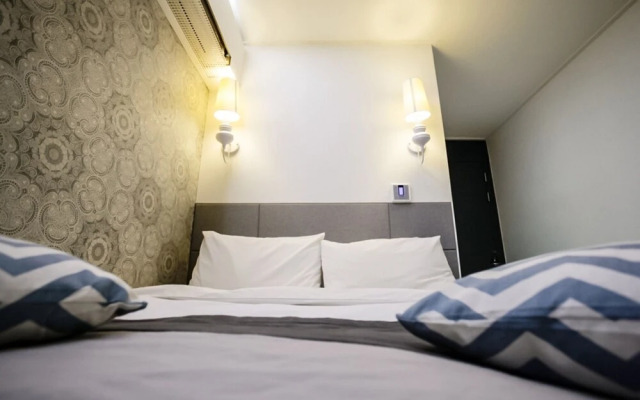 Yeoju Reverse Hotel