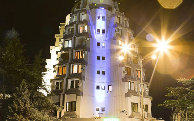 Petrus Hotel
