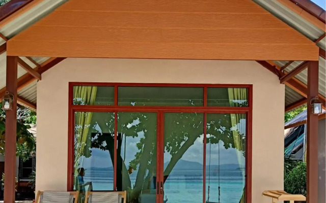 Kradan Beach Resort