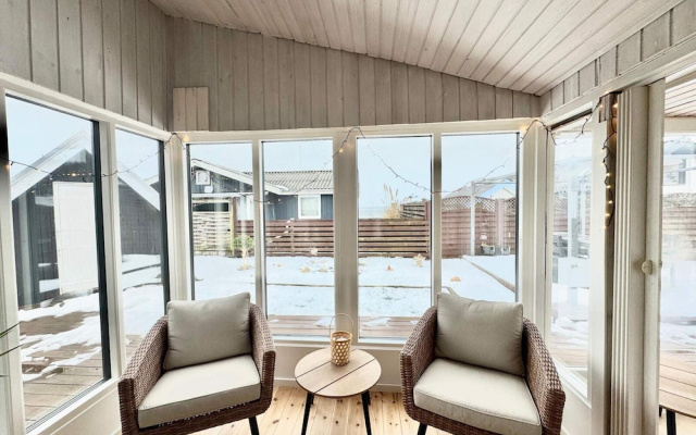 6 Person Holiday Home in Ronde