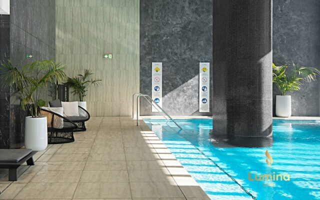 Lumina Suites