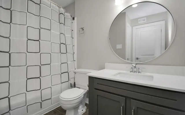 Tx Home Group - Uptown Galleria