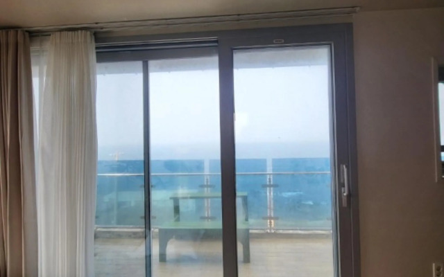 Pension Jeju Picnic Story