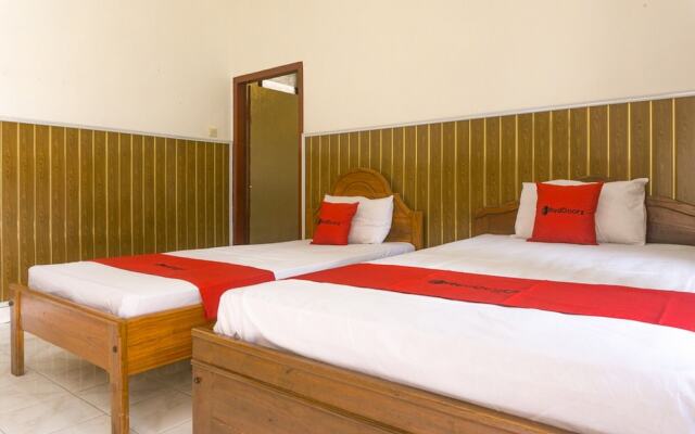 RedDoorz @ Taliwang Sumbawa Barat