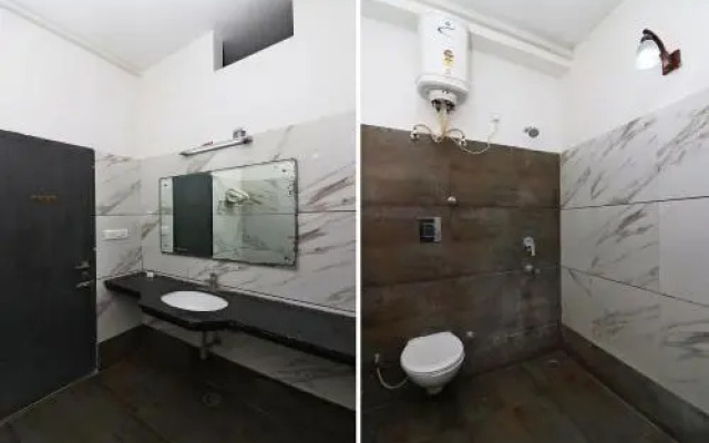 Hotel Parichay by OYO Rooms