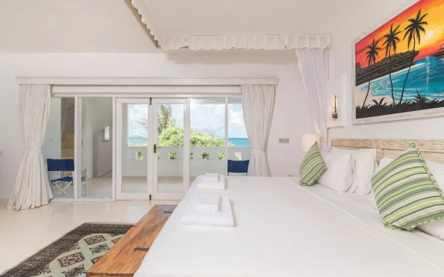 Amani Beachfront Villa by YourHost